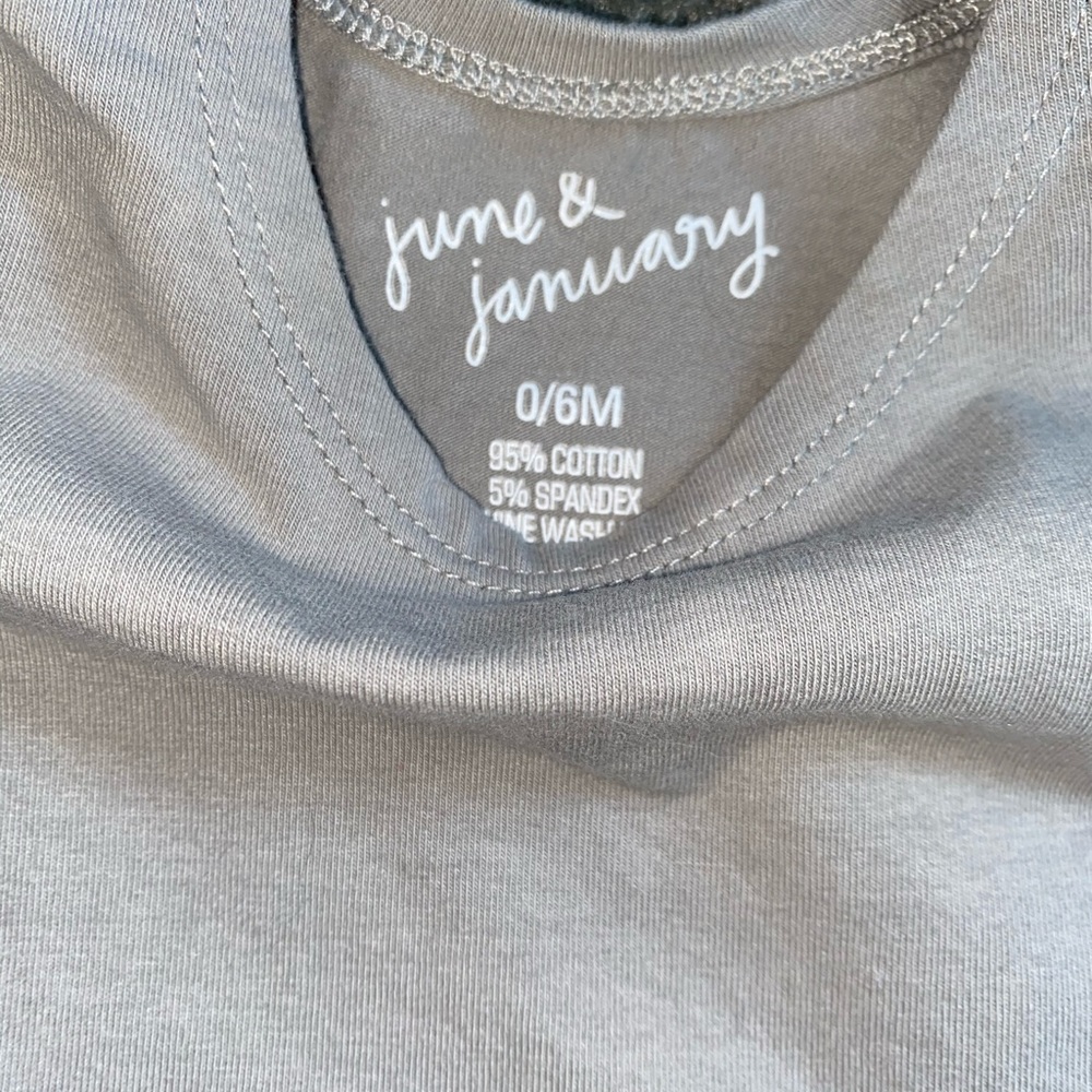 June & January Baby bundle - Picture 4 of 4